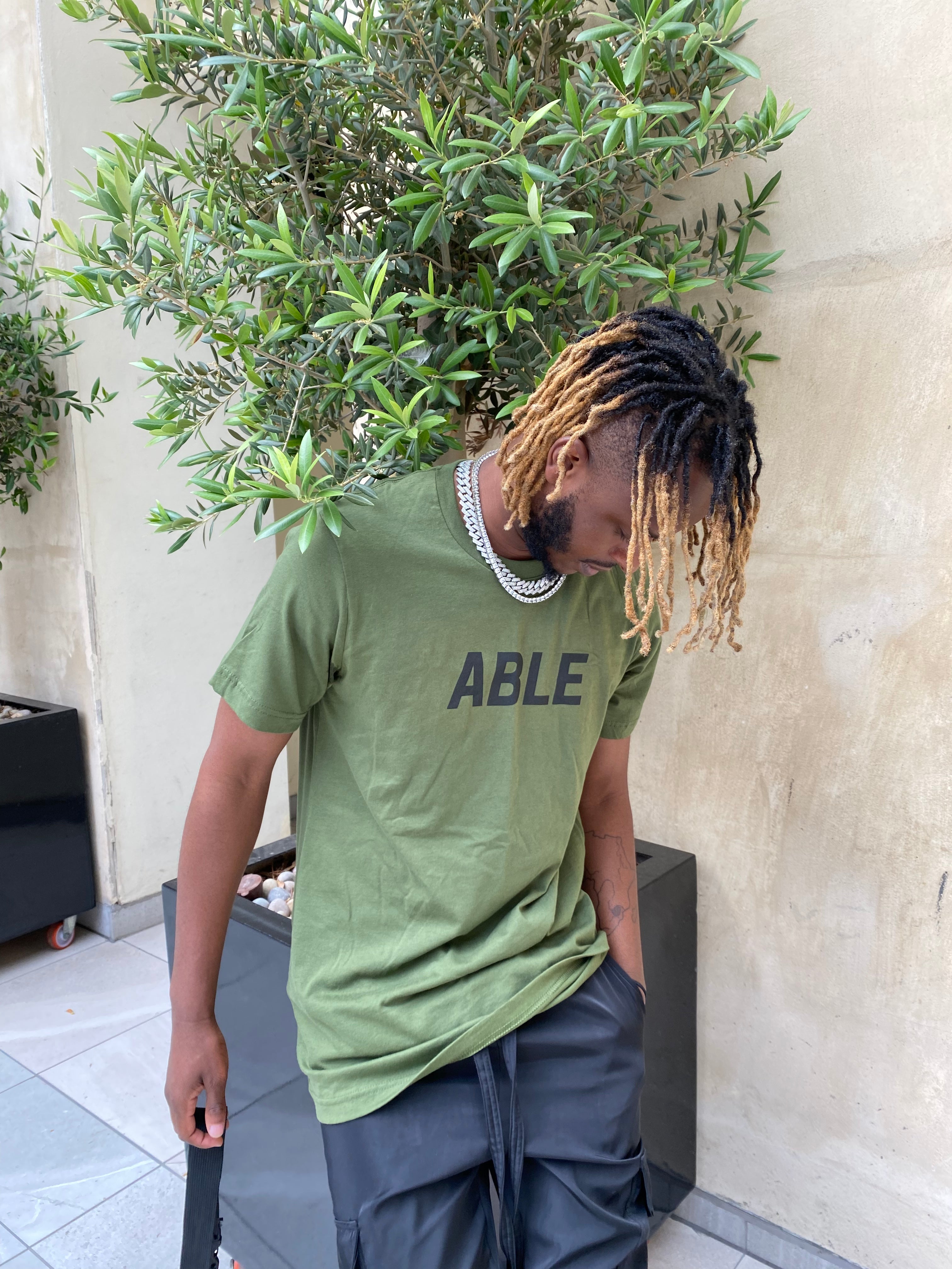 ABLE CORE TEE - KHAKI